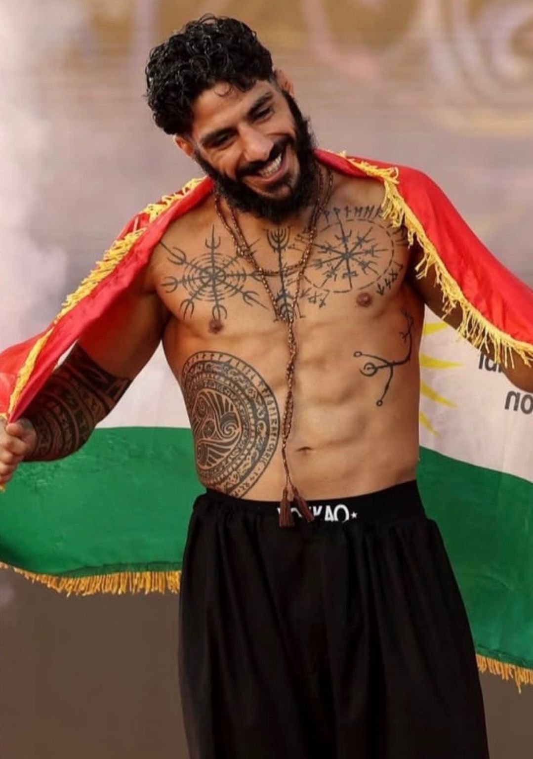 Namo Fazil representing Kurdish heritage